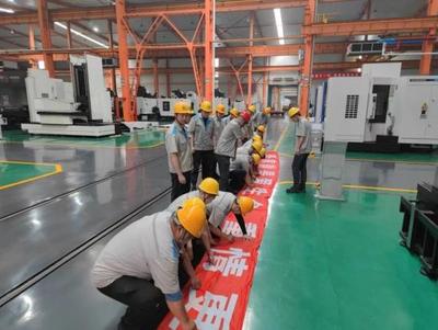 南通崇川 政策支持、科技驅(qū)動(dòng)、服務(wù)保障，以技術(shù)培訓(xùn)推動(dòng)智能裝備產(chǎn)業(yè)高質(zhì)量發(fā)展